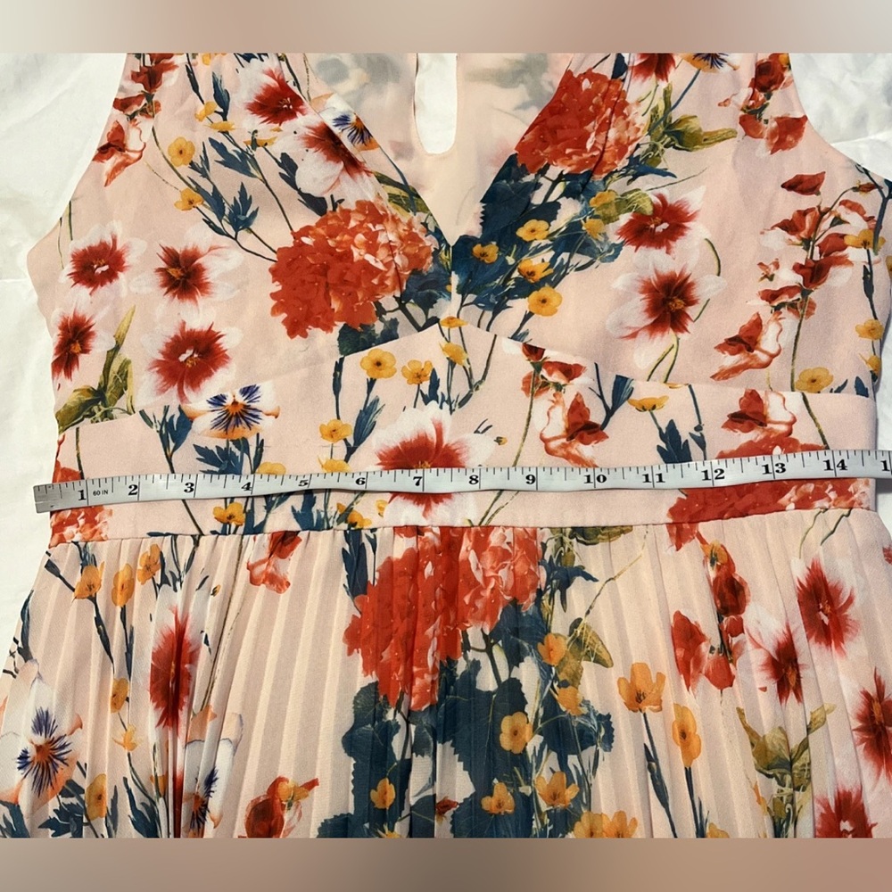 Karen Millen Pink Floral Pleated Dress Size US 8 UK 12 - Picture 8 of 9